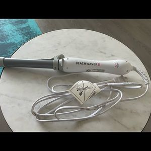 Like branch new Beachwaver s1 curling iron